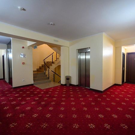 Hotel Coral เอโฟริเอนอร์ด ภายนอก รูปภาพ