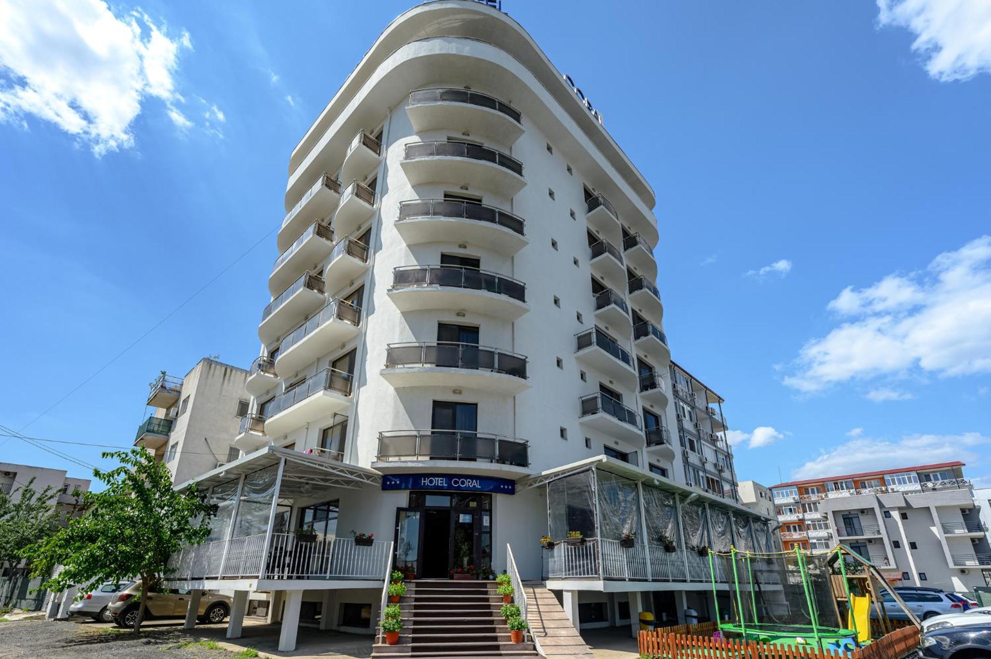 Hotel Coral เอโฟริเอนอร์ด ภายนอก รูปภาพ